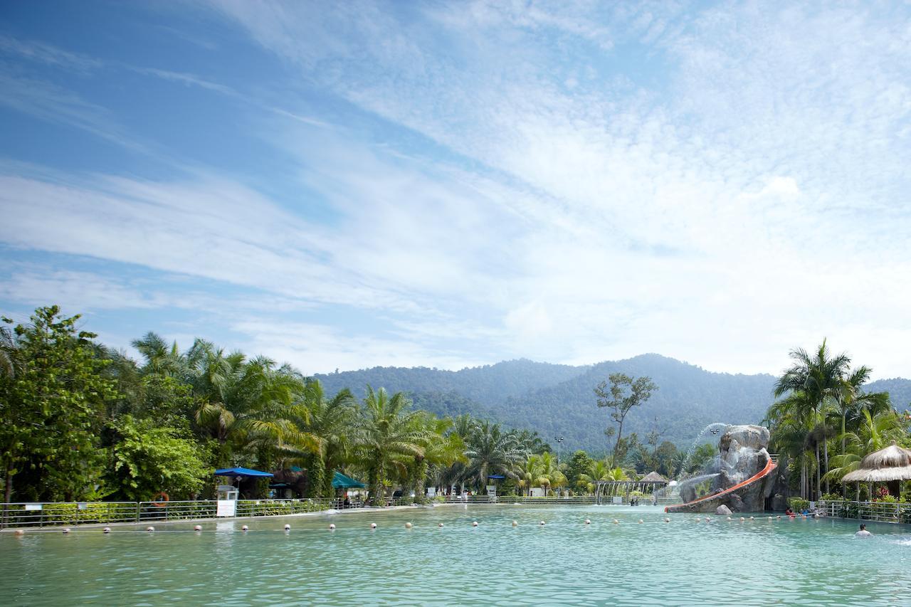 Hotel Felda Residence Hot Springs Sungkai Zewnętrze zdjęcie