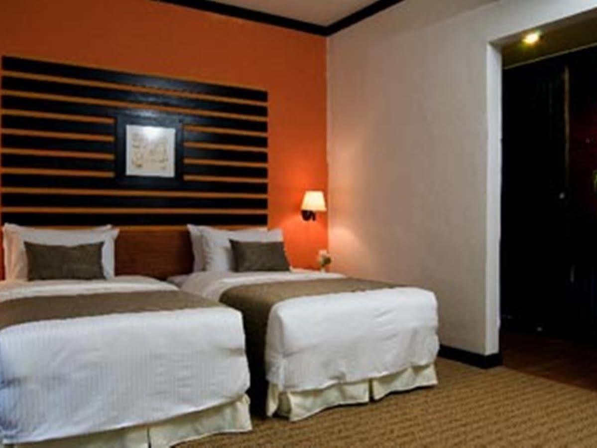 Hotel Felda Residence Hot Springs Sungkai Zewnętrze zdjęcie