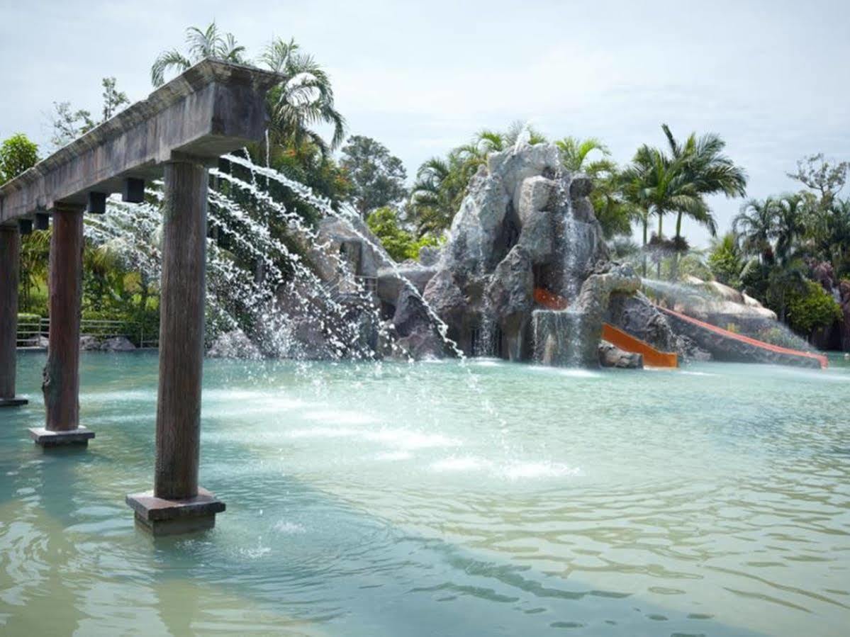 Hotel Felda Residence Hot Springs Sungkai Zewnętrze zdjęcie